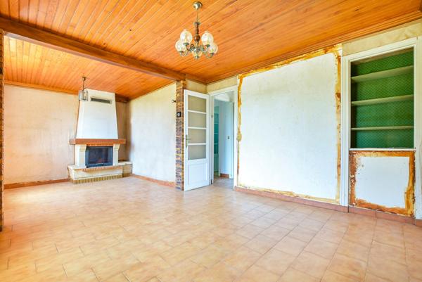 À vendre ! Maison, élevée sur sous-sol à Vaux-le-Pénil (77000)