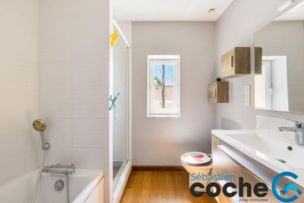 Saint-Bonnet-de-Mure (69720) Maison 125m² avec jardin env 305m²