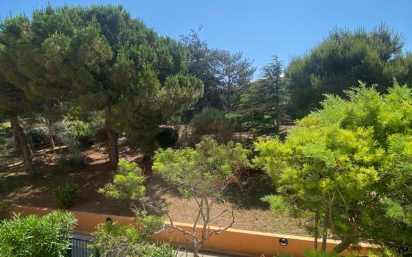 Appartement à vendre    2 pièces • 26 m2 Six-Fours-les-Plages