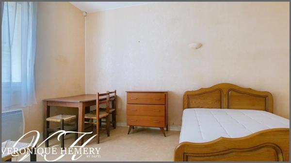 Maison de ville 2/3 chambres évolutive et son jardin enchanteur