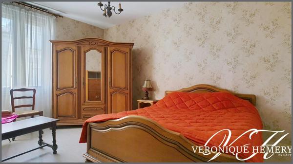 Maison de ville 2/3 chambres évolutive et son jardin enchanteur