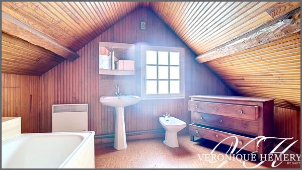 Maison de ville 2/3 chambres évolutive et son jardin enchanteur