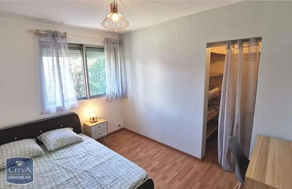 Appartement à louer 4 pièces 69.14m²