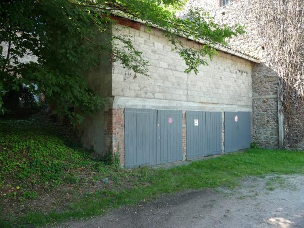 BOEN SUR LIGNON UNE EXCLUSIVITE LE TUC MONTBRISON IMMEUBLE A USAGE DE DEPOT DE 120 M² Boën-sur-Lignon (42130)
