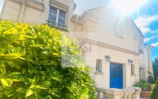 Maison à vendre    8 pièces •  Argenteuil