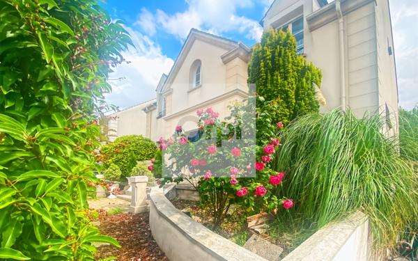 Maison à vendre    8 pièces •  Argenteuil