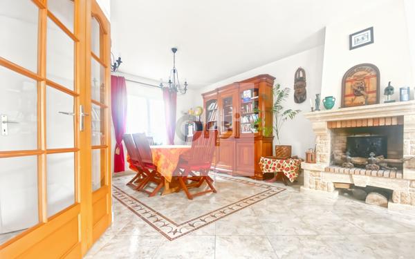 Maison à vendre    8 pièces •  Argenteuil