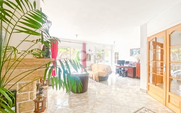 Maison à vendre    8 pièces •  Argenteuil
