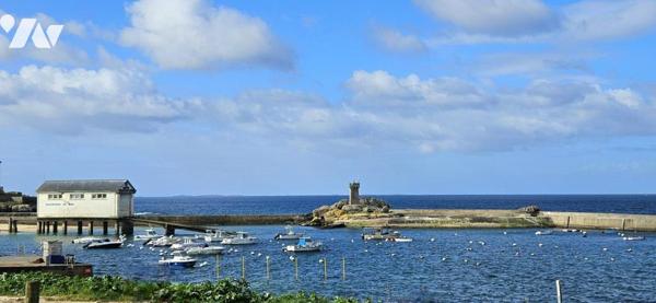 Maison 4 chambres - possibilité 5, avec vue mer sur la Pointe de Trévignon