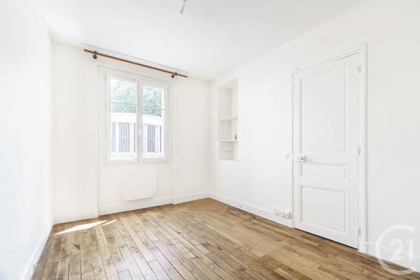 Appartement F2 à vendre  2 pièces - 32,94 m 2   VINCENNES  - 94