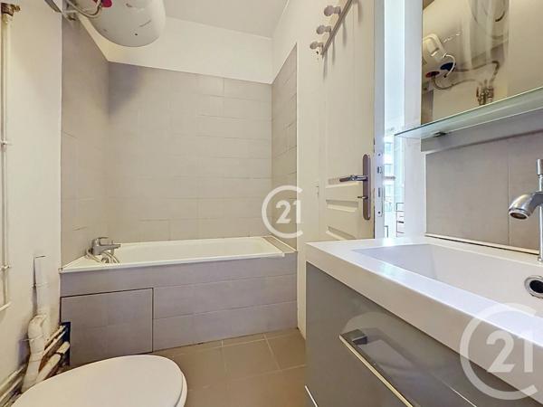 Appartement F2 à vendre  2 pièces - 32,94 m 2   VINCENNES  - 94