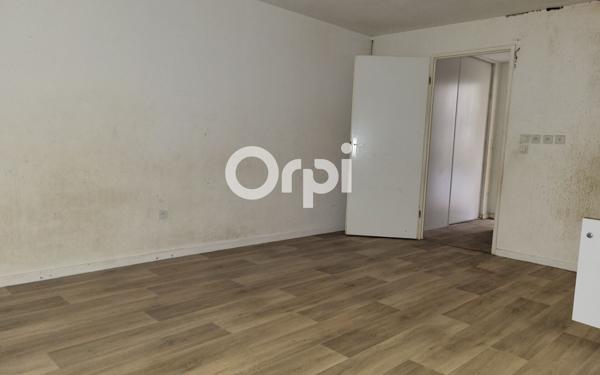 Appartement à vendre    1 pièce • 30,85 m2 Creil