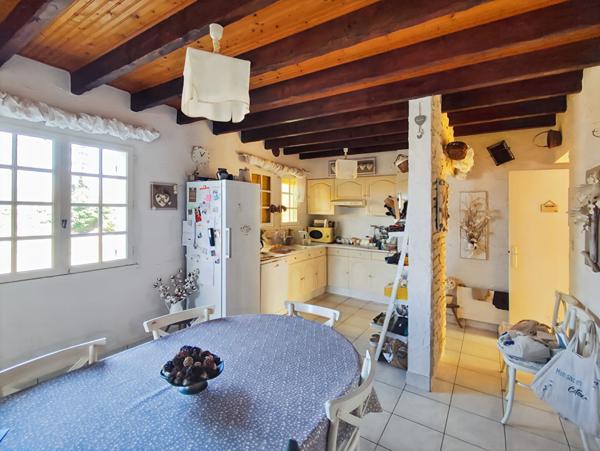 Charmant pavillon atypique sur sous-sol