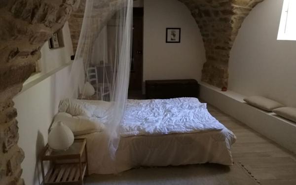 Maison à vendre    4 pièces •  Barjac