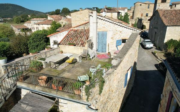 Maison à vendre    4 pièces •  Barjac