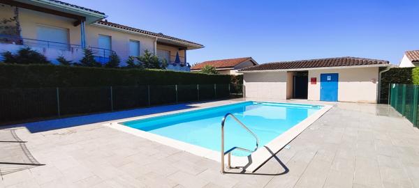 Lavaur: Bel appartement T3 en RDJ dans résidence avec piscine