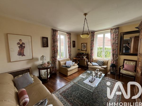 Maison à vendre 16 pièces 311 m² Champsevraine