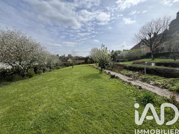 Maison à vendre 16 pièces 311 m² Champsevraine