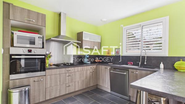 Maison de plain-pied, confort moderne au cœur de la campagne