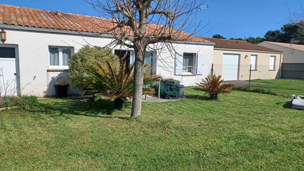 Maison Les Mathes 4 pièce(s) 85 m2 Les mathes Maison Les Mathes 4 pièce(s) 85 m2 Les mathes