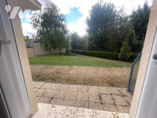 CAEN APPARTEMENT 2 PIECES AVEC TERRASSE EN REZ DE JARDIN