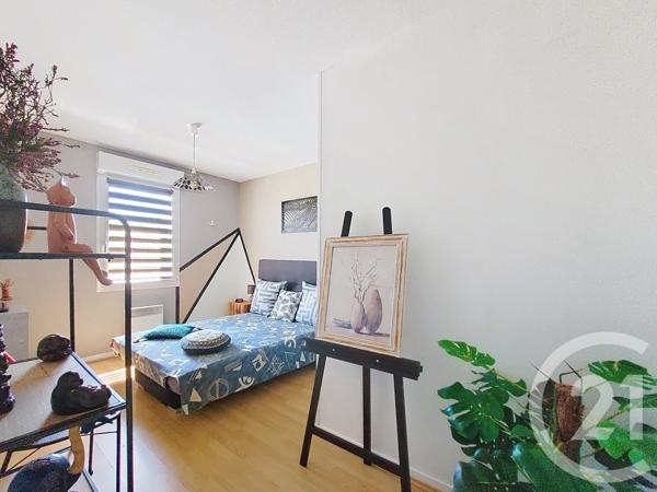 Appartement F3 à vendre  3 pièces - 62,19 m 2   GUERET  - 23
