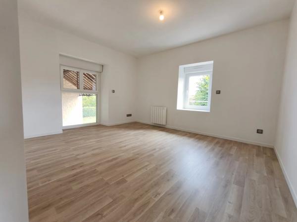 MAISON A LOUER - 2 CHAMBRES - ST GEORGES LES BAILLARGEAUX