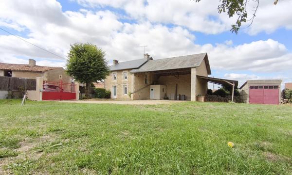 MAISON A LOUER - 2 CHAMBRES - ST GEORGES LES BAILLARGEAUX