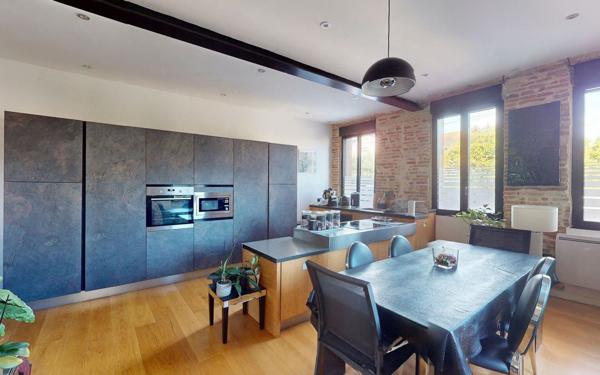 Maison à vendre    4 pièces • 102 m2 Toulouse