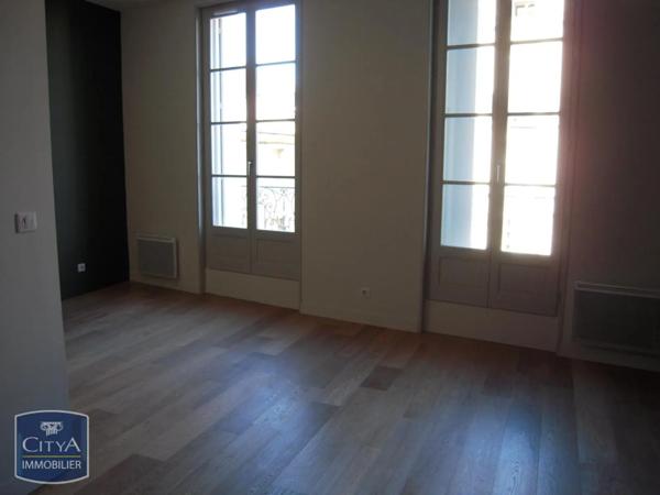 Appartement à louer 2 pièces 49.5m²