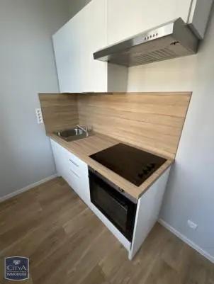 Appartement à louer 2 pièces 47.74m² Arras (62000)