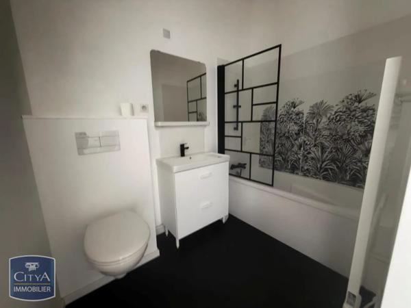 Appartement à louer 2 pièces 47.74m² Arras (62000)