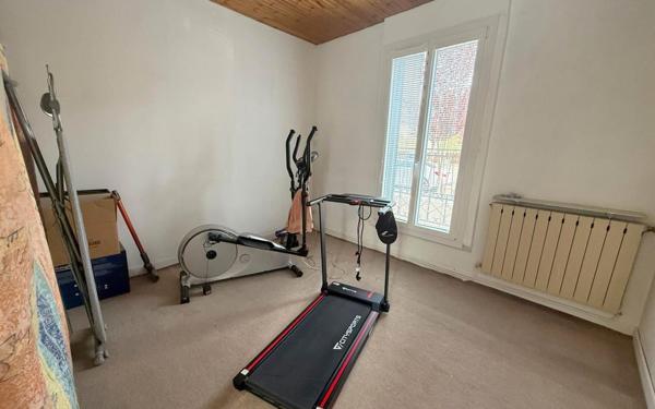 Maison à vendre    3 pièces •  Drancy