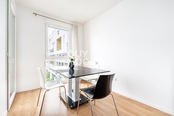 APPARTEMENT 3 PIECES AVEC BALCON ET PARKING