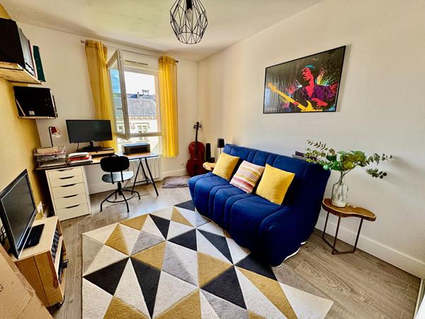 APPARTMENT T3 POITIERS CENTRE PARKING TERRASSE ET CAVE