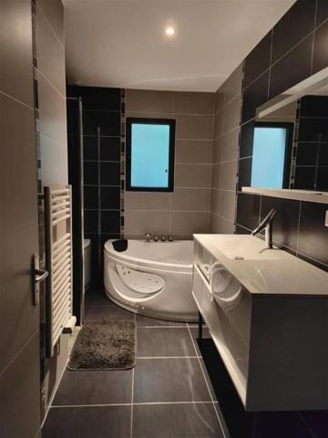 Maison d'architecte à Bessines