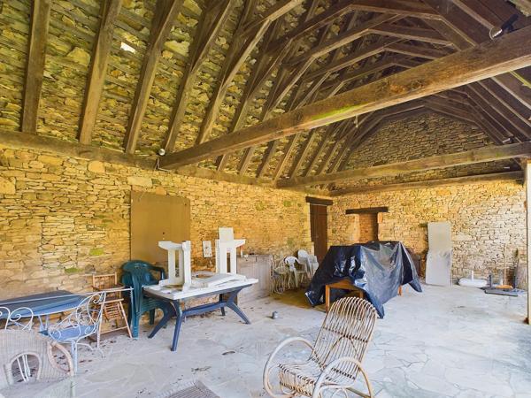 Beau manoir historique au coeur du Perigord Noir