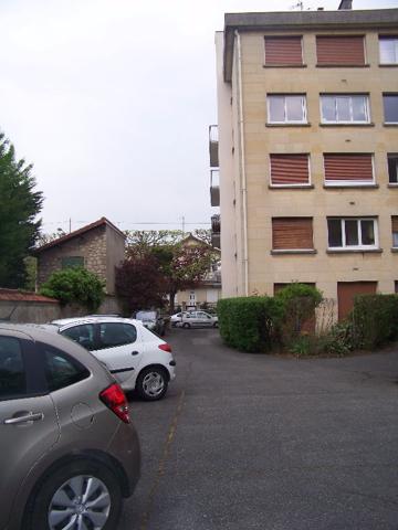 Parking / box