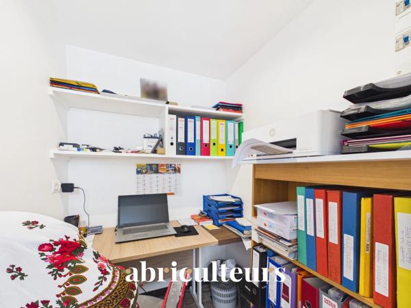 Maison avec dépendances habitables en vente à Bezons (95870)