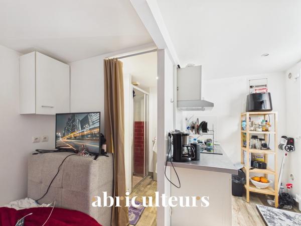 Maison avec dépendances habitables en vente à Bezons (95870)