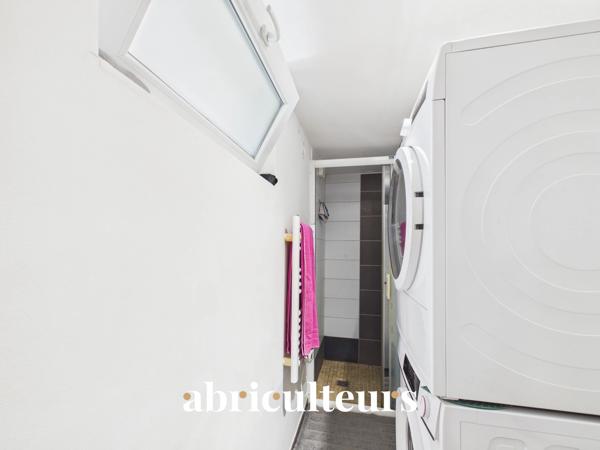 Maison avec dépendances habitables en vente à Bezons (95870)