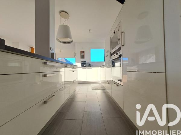 Maison à vendre 5 pièces 125 m² Bréal-sous-Montfort