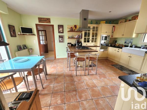 Maison à vendre 10 pièces 306 m² Bourgbarré