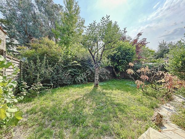 NANTES - PARC DE LA GAUDINIÈRE / Maison 4 pièces, 3 chambres , jardin et garage