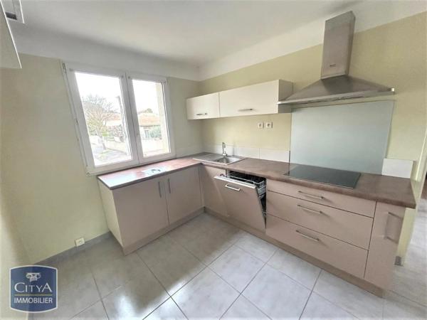 Appartement à louer 2 pièces 54.75m²