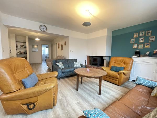 Maison 9 pièces - 220 m²