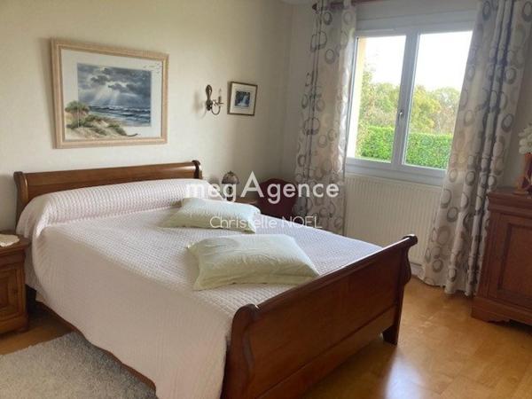 Maison à LE CHAMP-SAINT-PERE, 85540 - 4 pièces 121m²