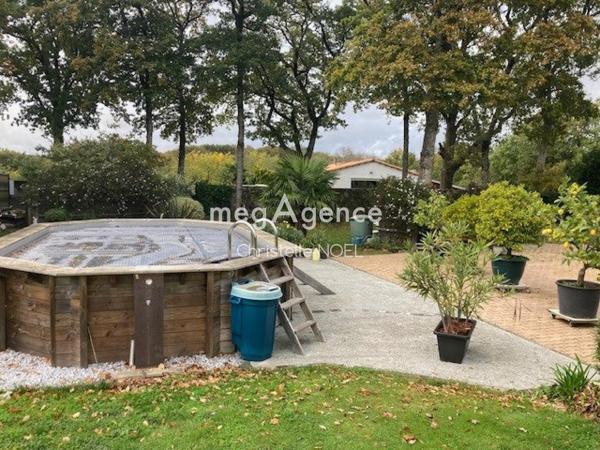 Maison à LE CHAMP-SAINT-PERE, 85540 - 4 pièces 121m²