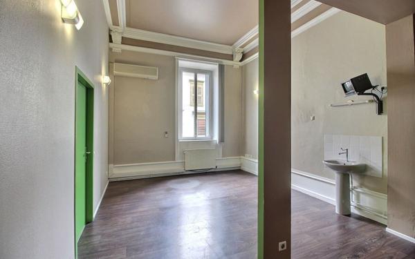 Appartement à vendre    4 pièces • 124,72 m2 Le Pont-de-Beauvoisin