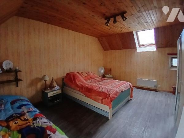 UNE MAISON D'HABITATION